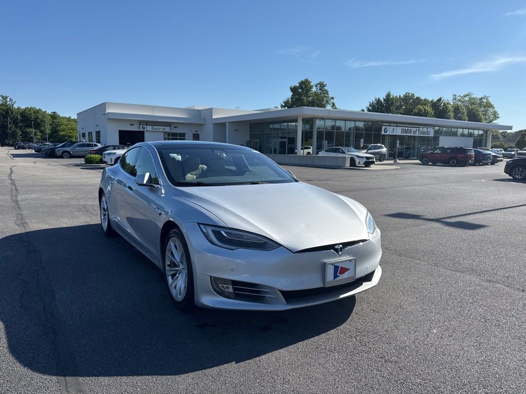 2017 Tesla Model S's photo