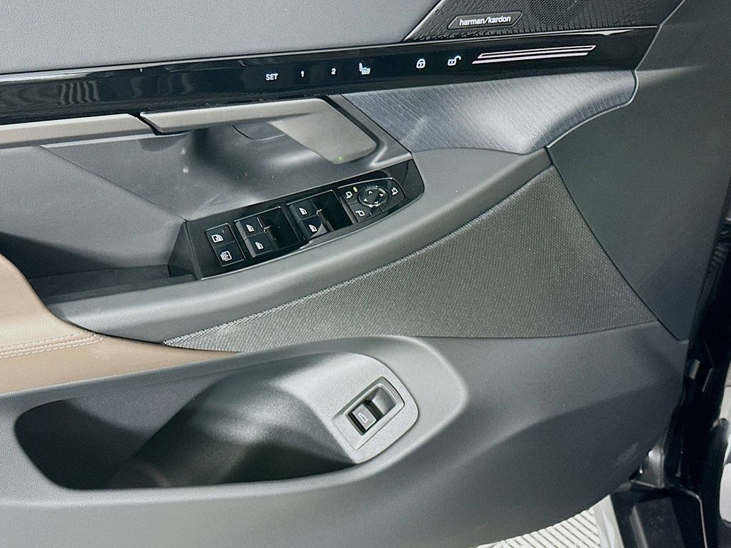 2026 BMW 5 Series 530i - Photo 23