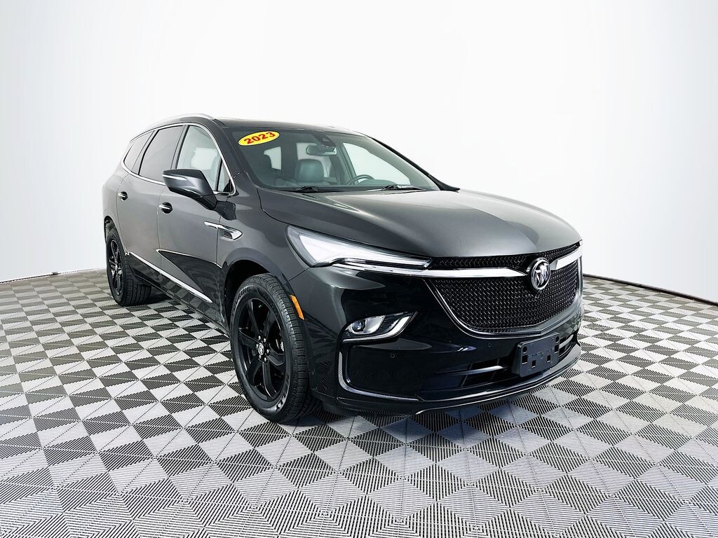 Used 2023 Buick Enclave Essence SUV