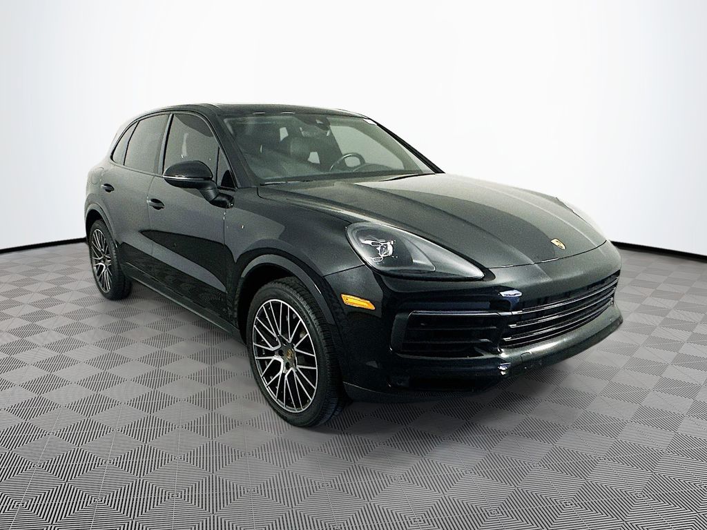 2019 Porsche Cayenne -'s photo