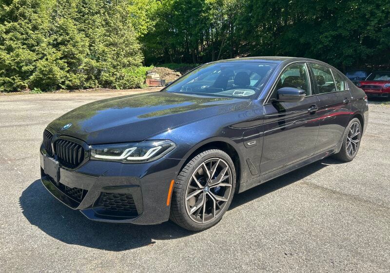 2023 BMW 5 Series 530e xDrive iPerformance Sedan's photo