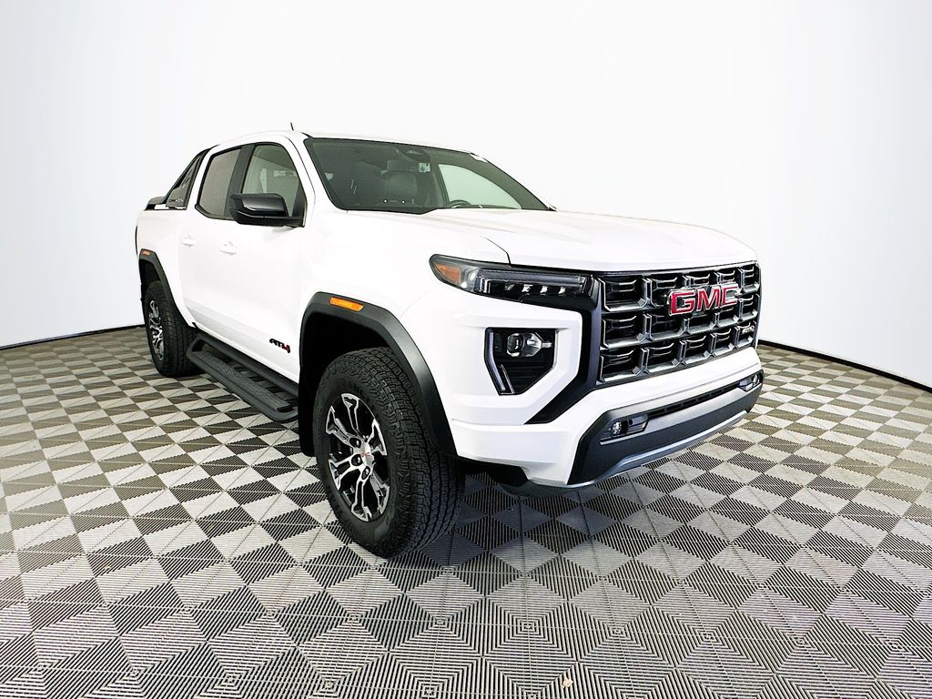2025 GMC Canyon 4WD AT4 Crew Cab Short Box's photo