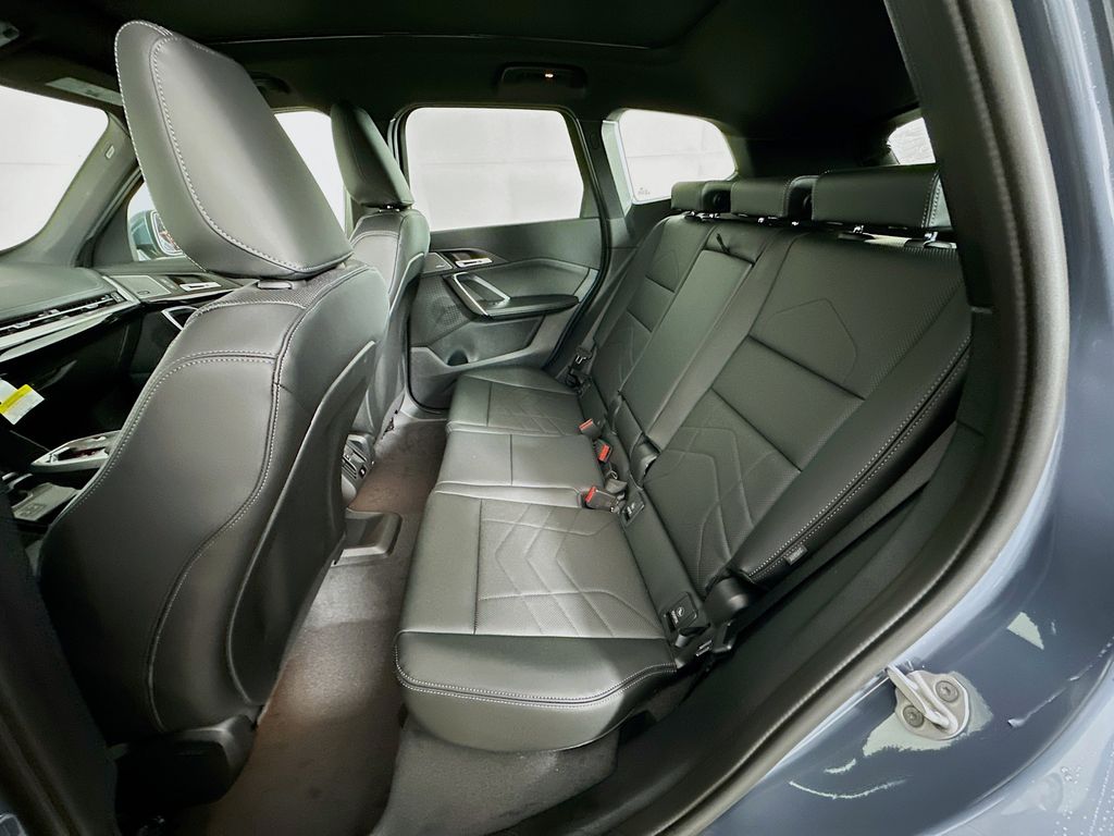 2026 BMW X1 28i - Photo 30