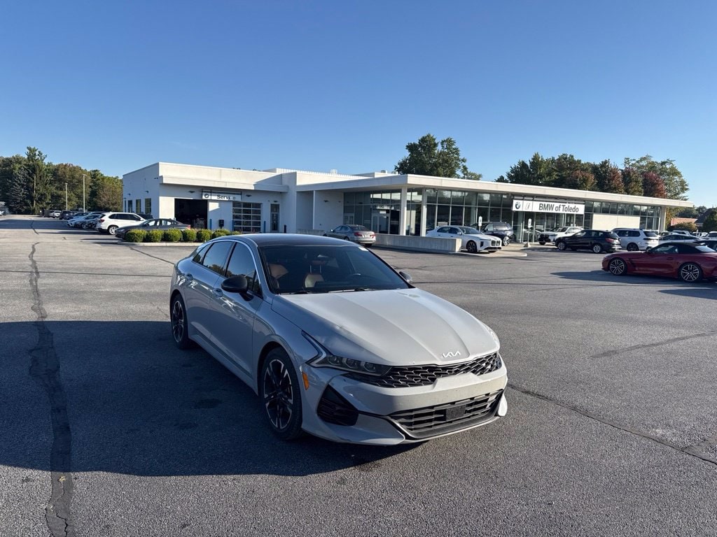 2022 Kia K5