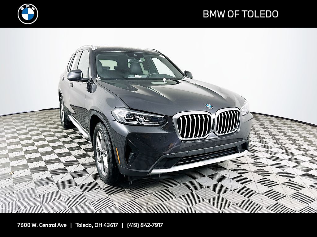2023 BMW X3 30i's photo