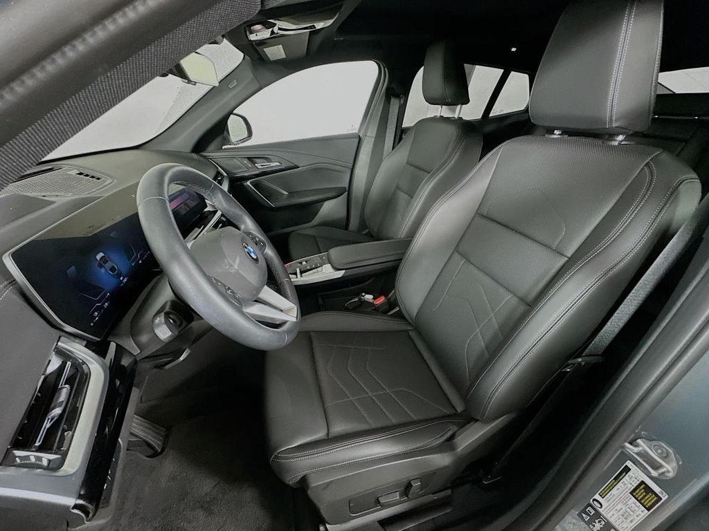 2024 BMW X2 28i - Photo 29