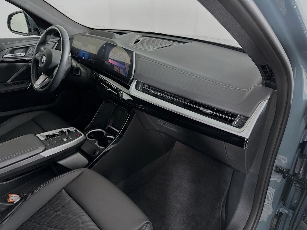 2024 BMW X2 28i - Photo 38