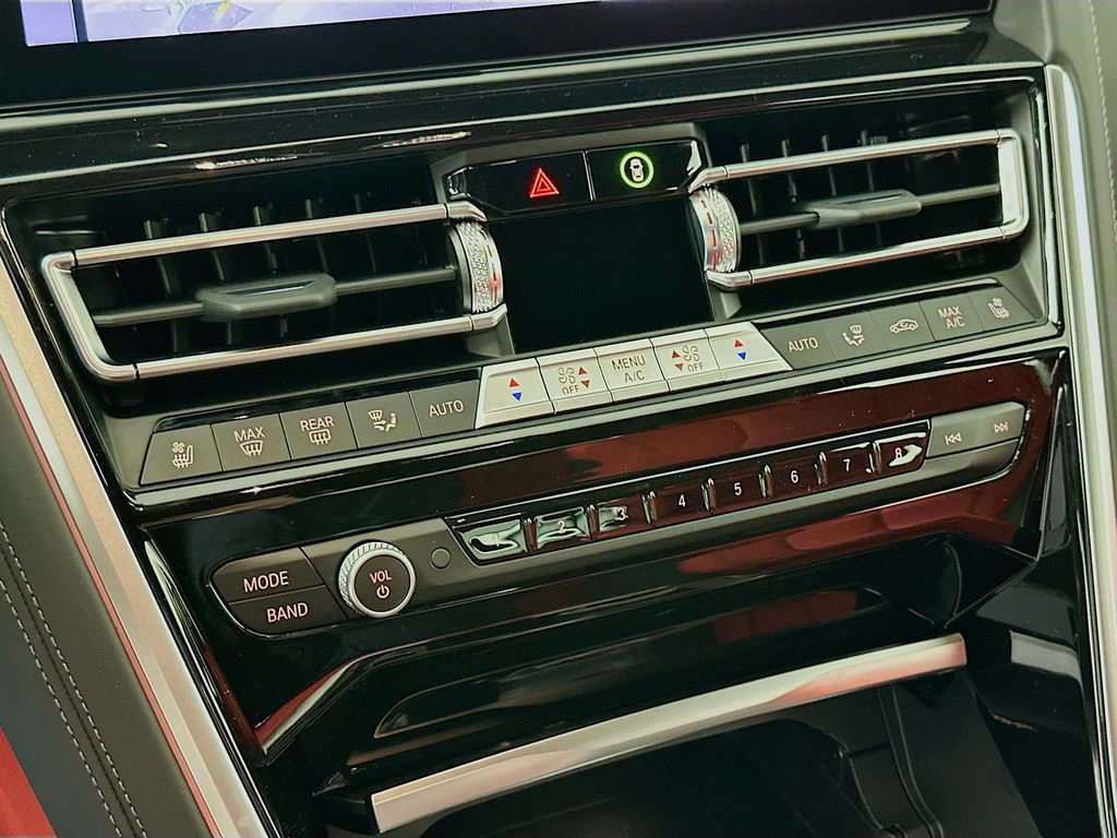 2026 BMW 8 Series 840i - Photo 19
