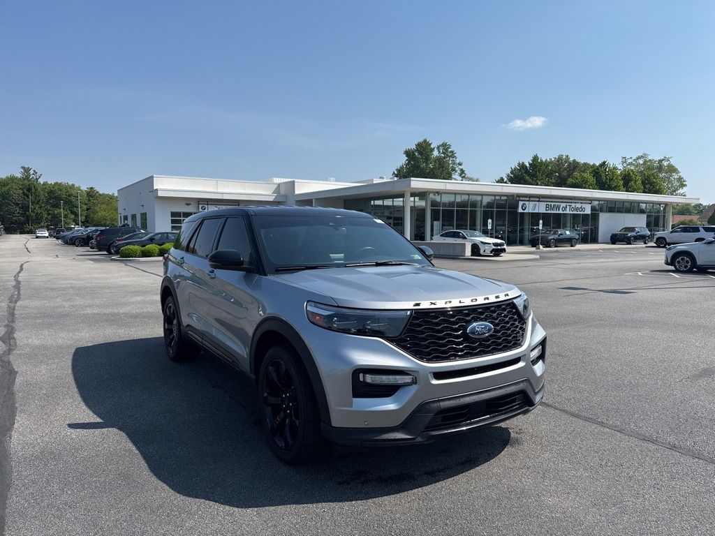 2021 Ford Explorer ST 4WD's photo