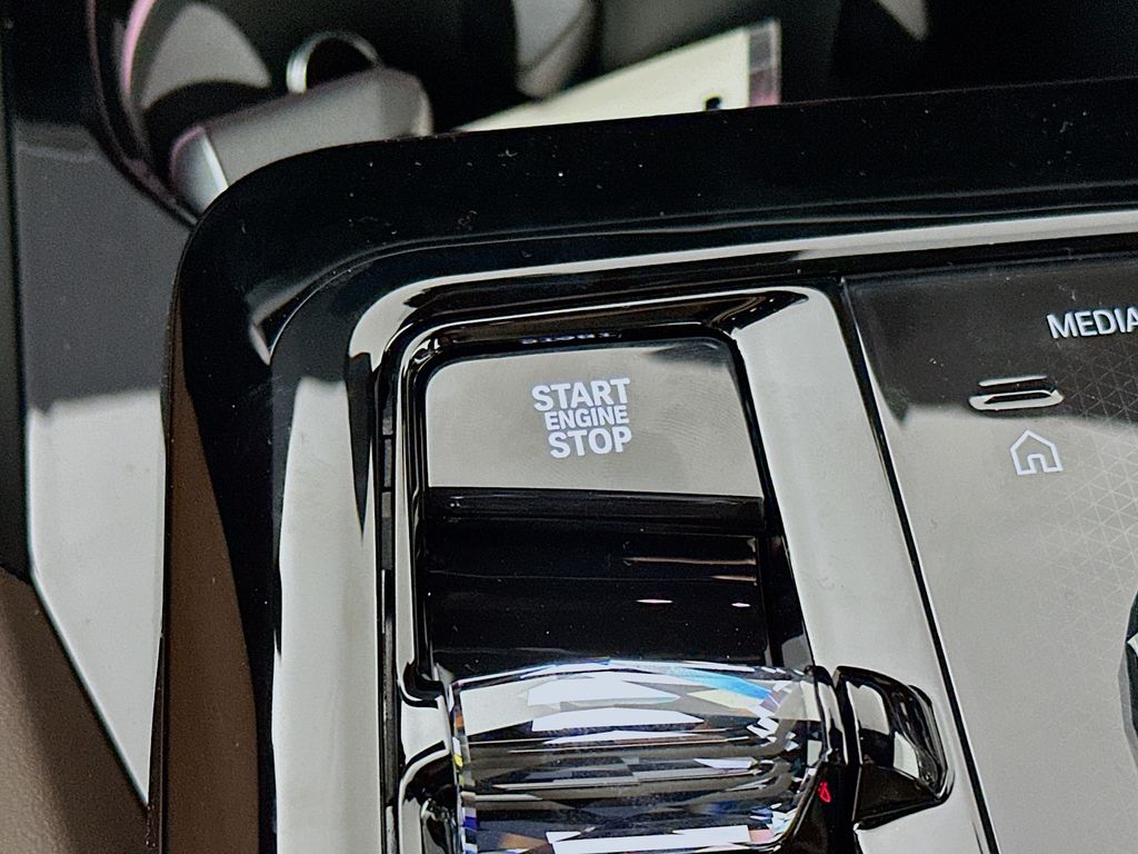 2026 BMW 5 Series 530i - Photo 17