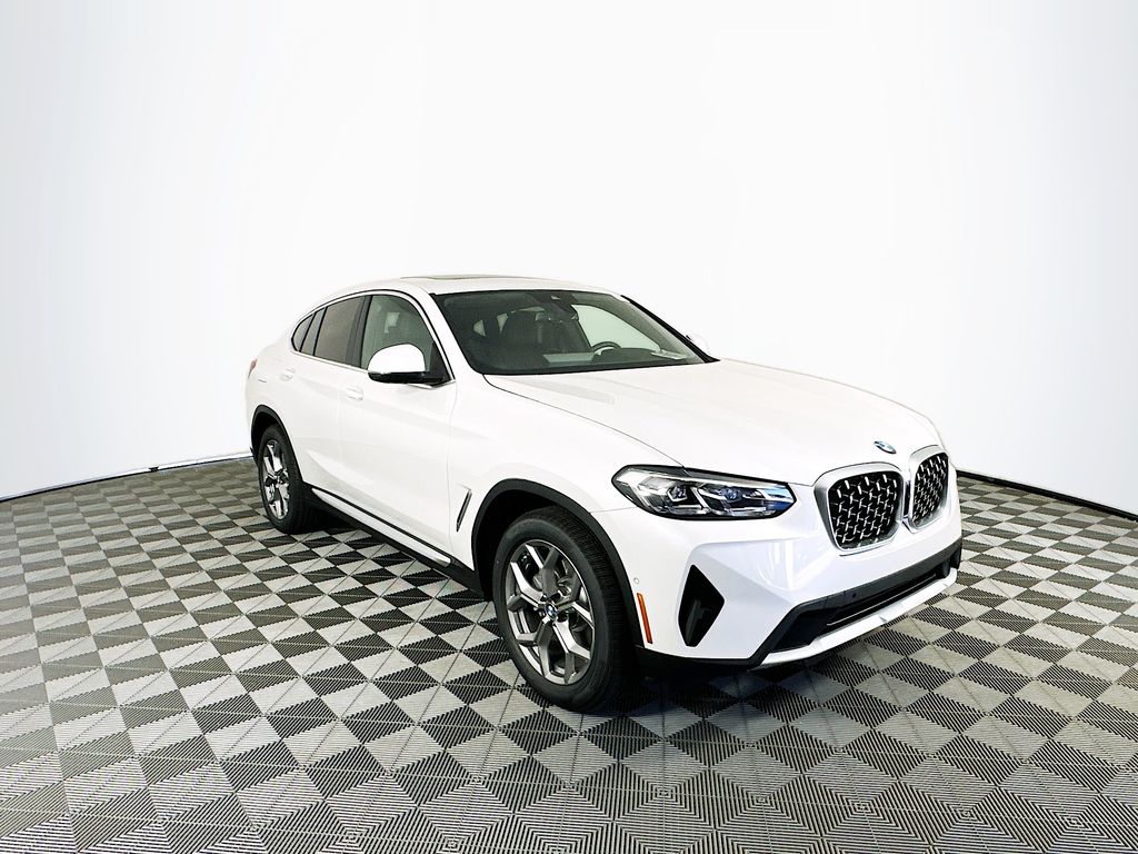 2024 BMW X4 SUV 
