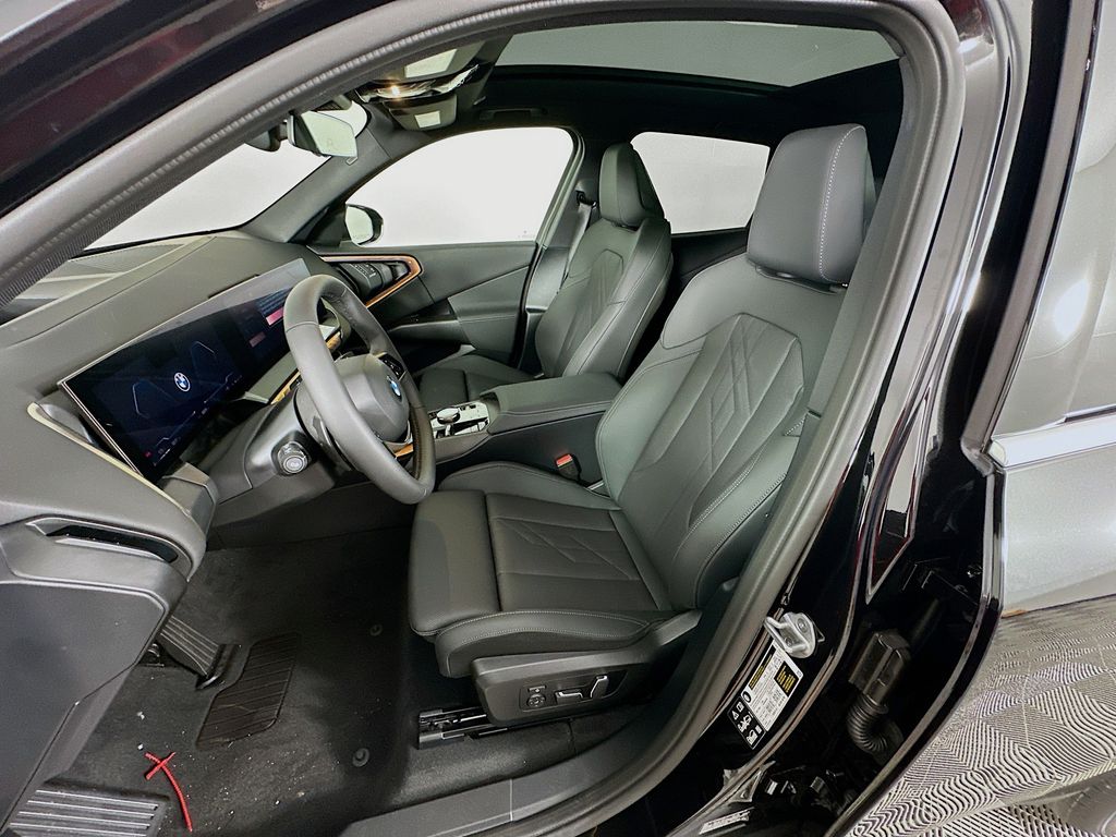 2025 BMW X3 30 - Photo 26