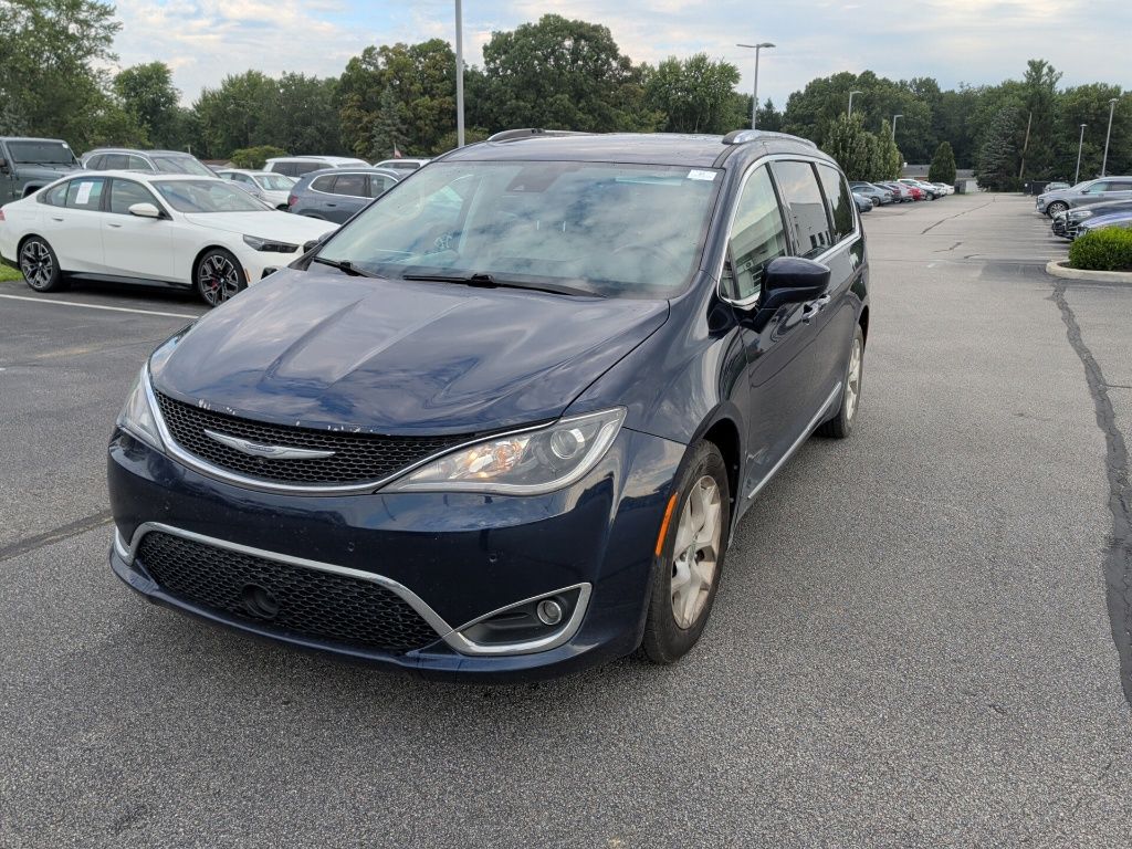 Used 2017 Chrysler Pacifica Touring-L Plus with VIN 2C4RC1EG8HR533368 for sale in Toledo, OH