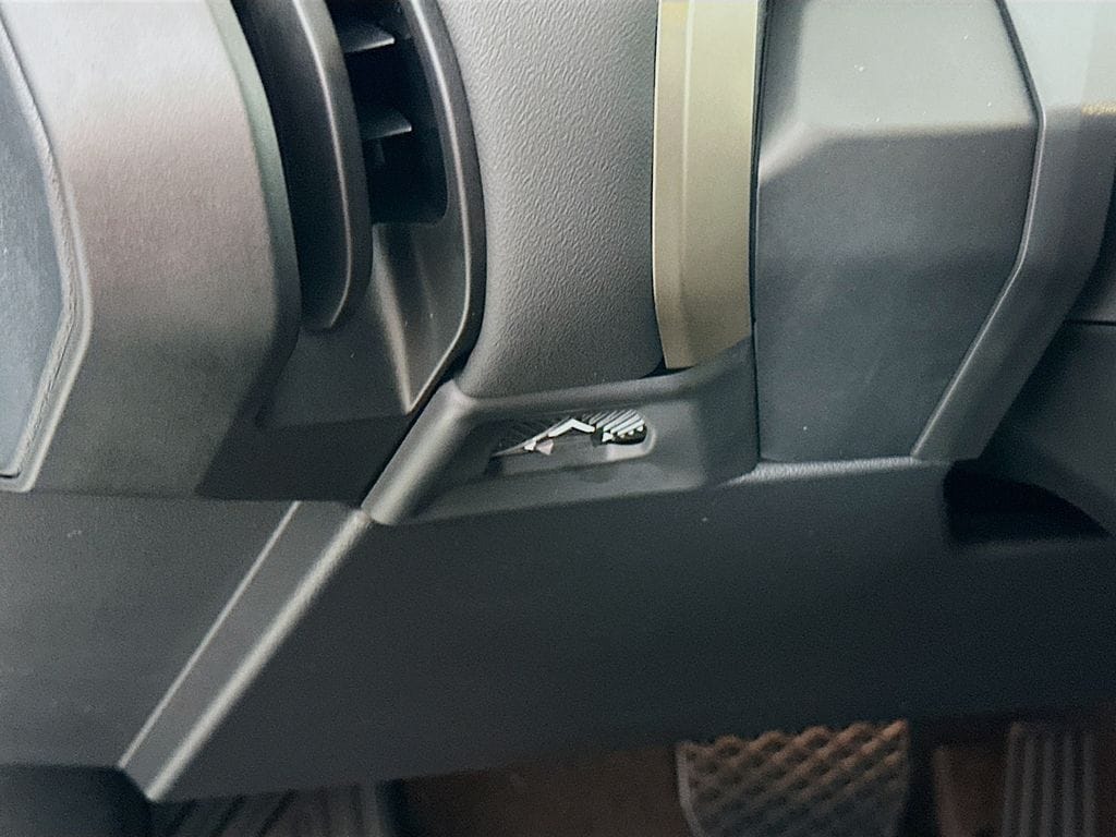 2025 BMW X3 30 - Photo 12