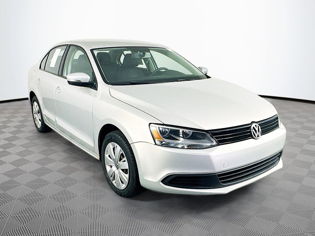 Used 2011 Volkswagen Jetta SE with VIN 3VWDX7AJ0BM049368 for sale in Toledo, OH