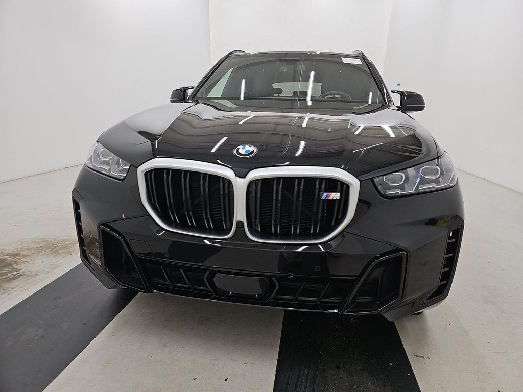 2025 Bmw X5 M60i photo 2