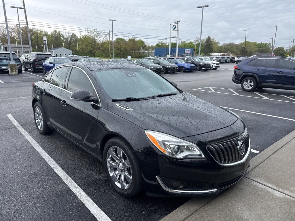 2017 Buick Regal Premium 2