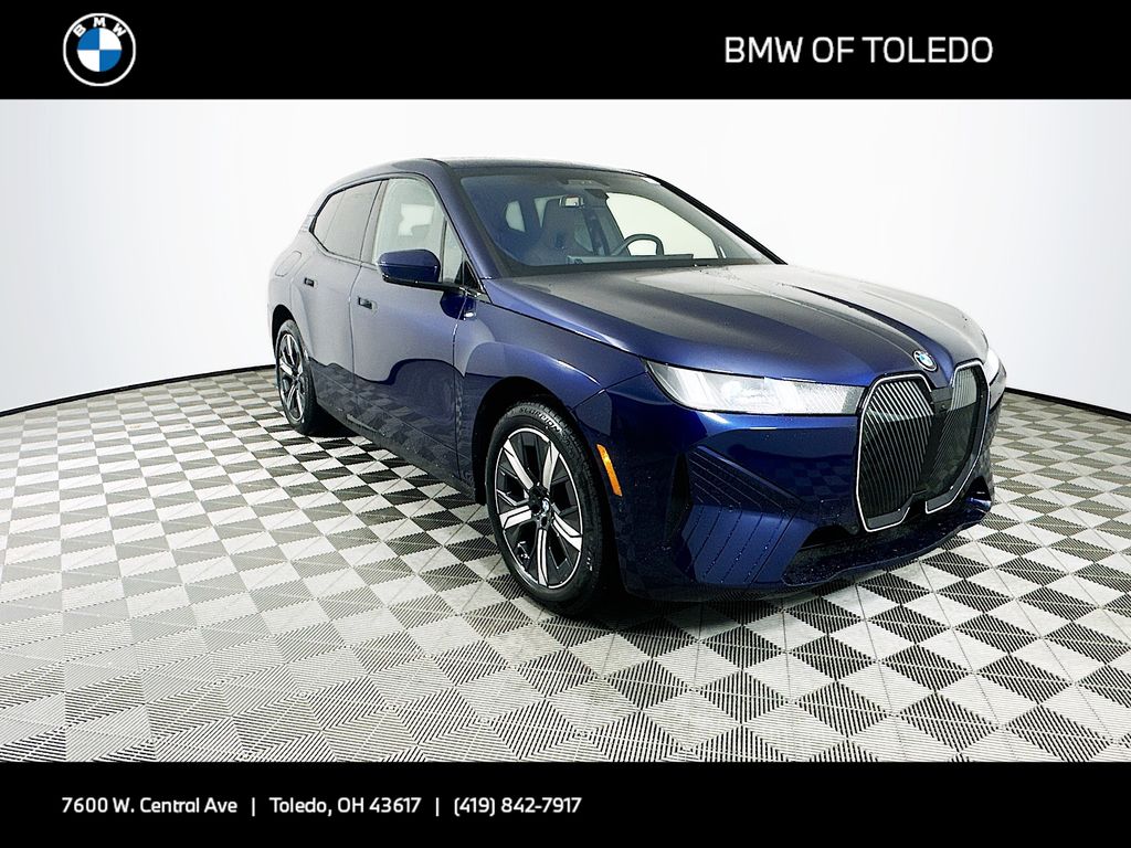 2026 BMW iX 45's photo