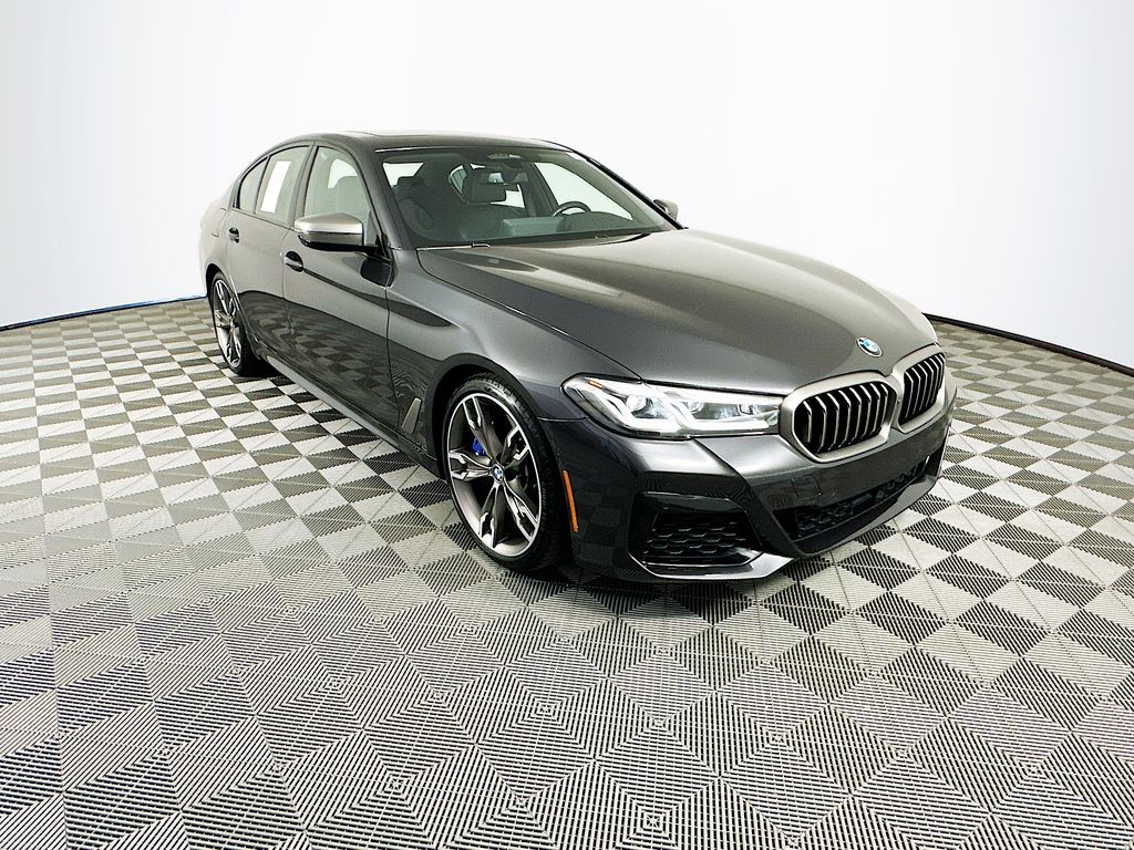 2023 Bmw M550i xDrive photo 2