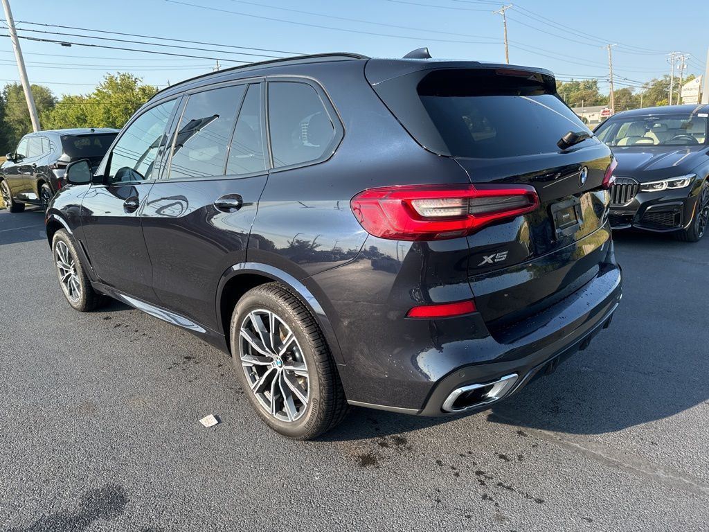 Used 2020 BMW X5 40i with VIN 5UXCR6C01L9B48337 for sale in Toledo, OH