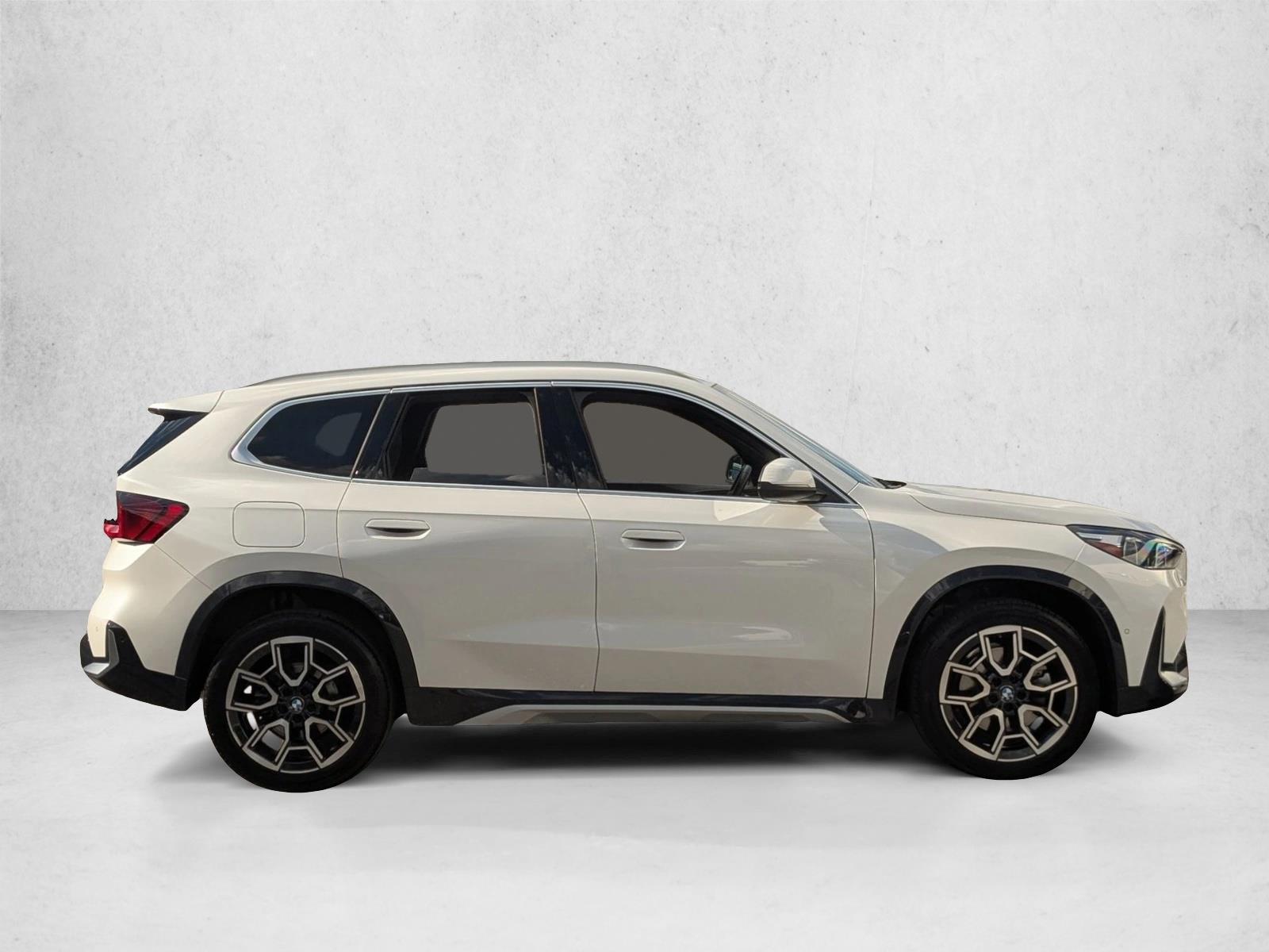 2025 Bmw X1 XDrive28i photo 3