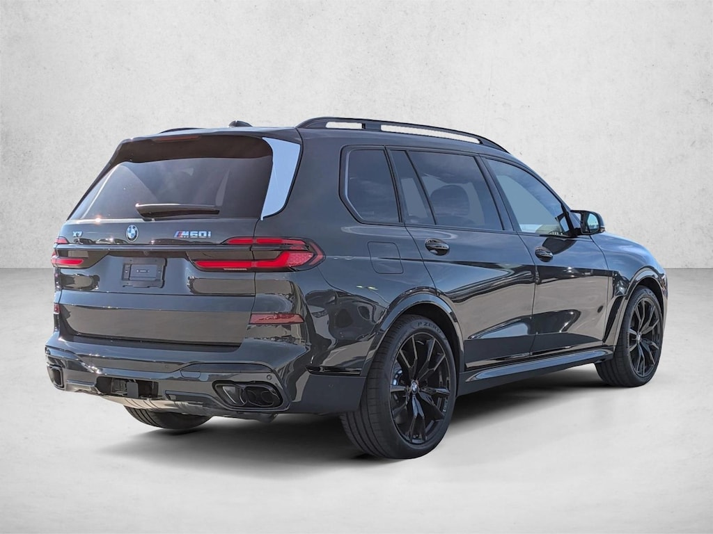 New 2026 BMW X7 M60i SUV