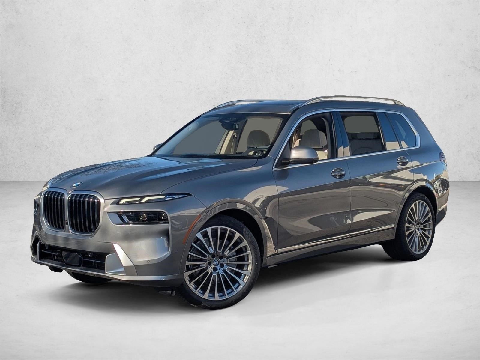 2026 BMW X7 40i's photo