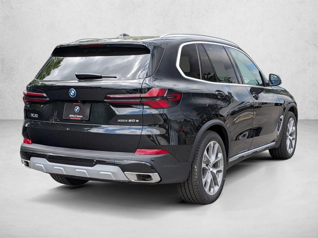 New 2026 BMW X5 PHEV xDrive50e SUV