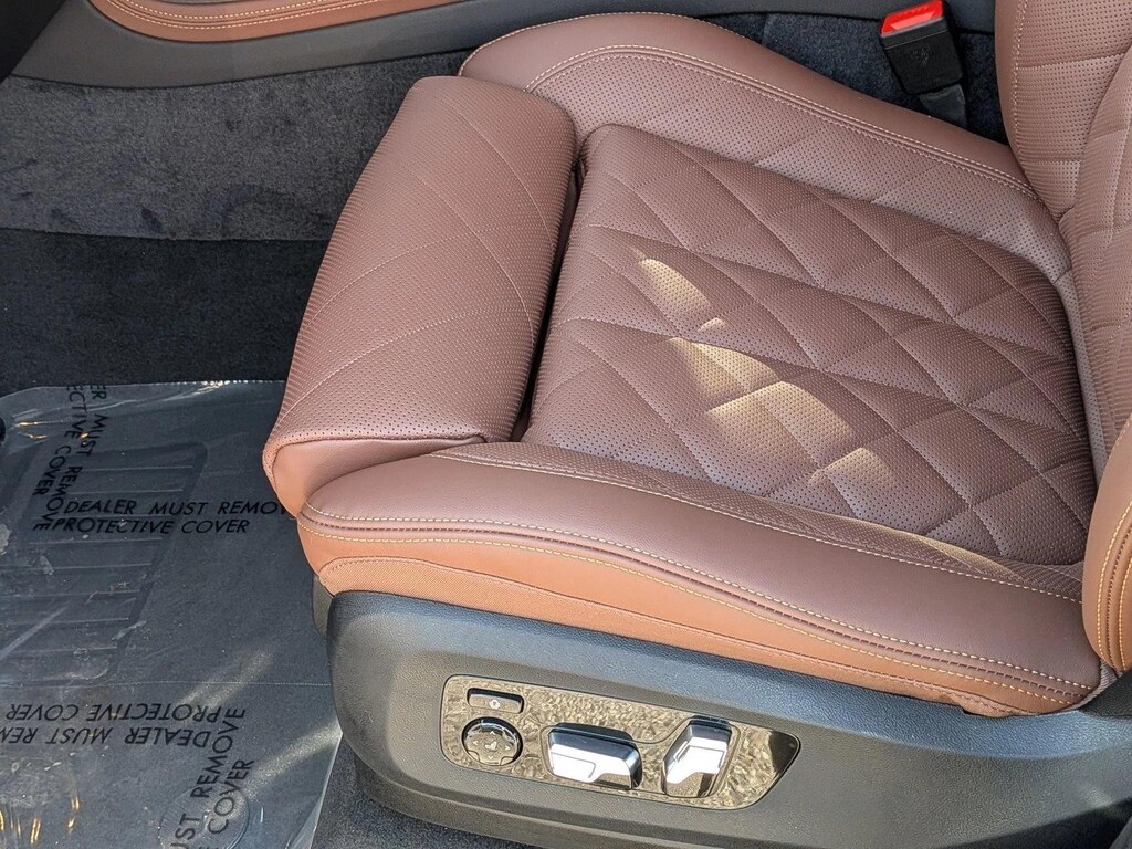 New 2026 BMW X7 xDrive40i SUV