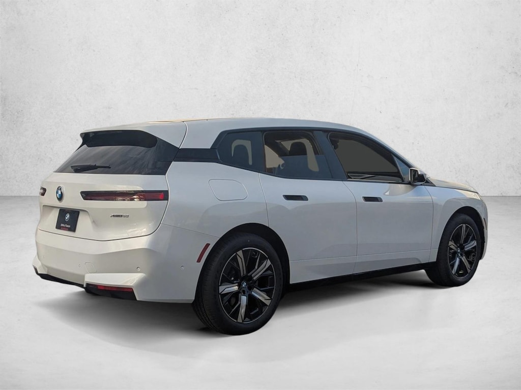 New 2026 BMW iX xDrive60 SUV