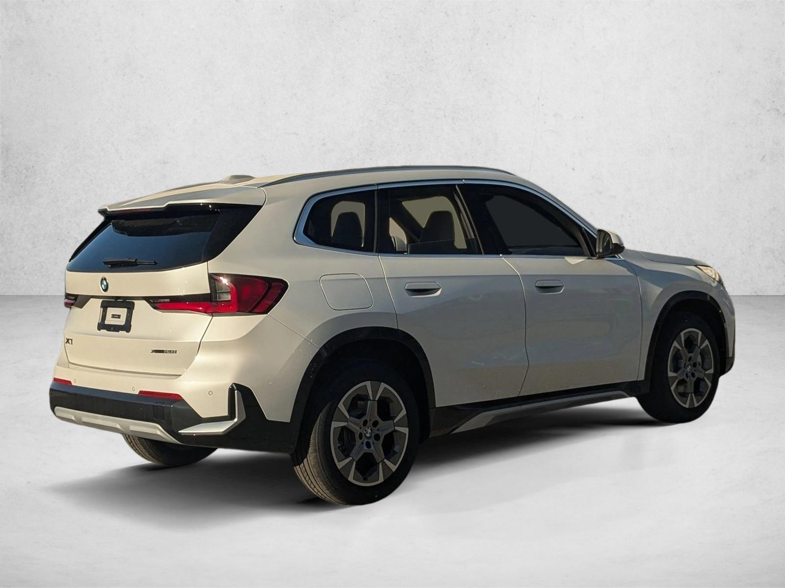 2025 Bmw X1 XDrive28i photo 2