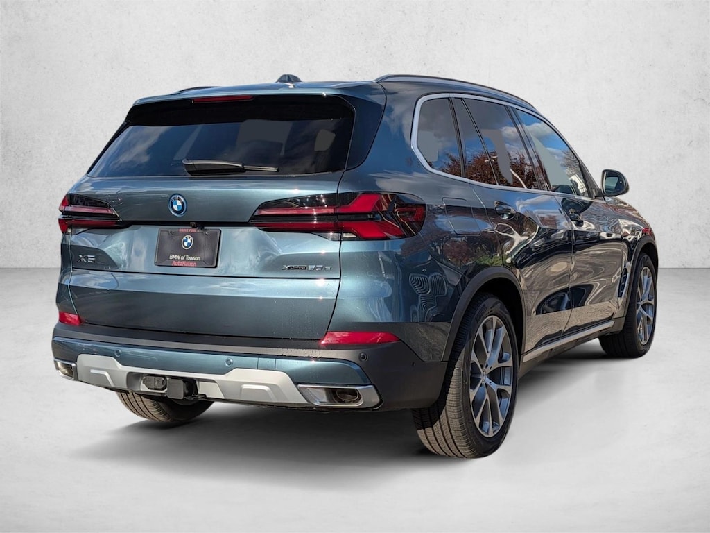 New 2026 BMW X5 PHEV xDrive50e SUV
