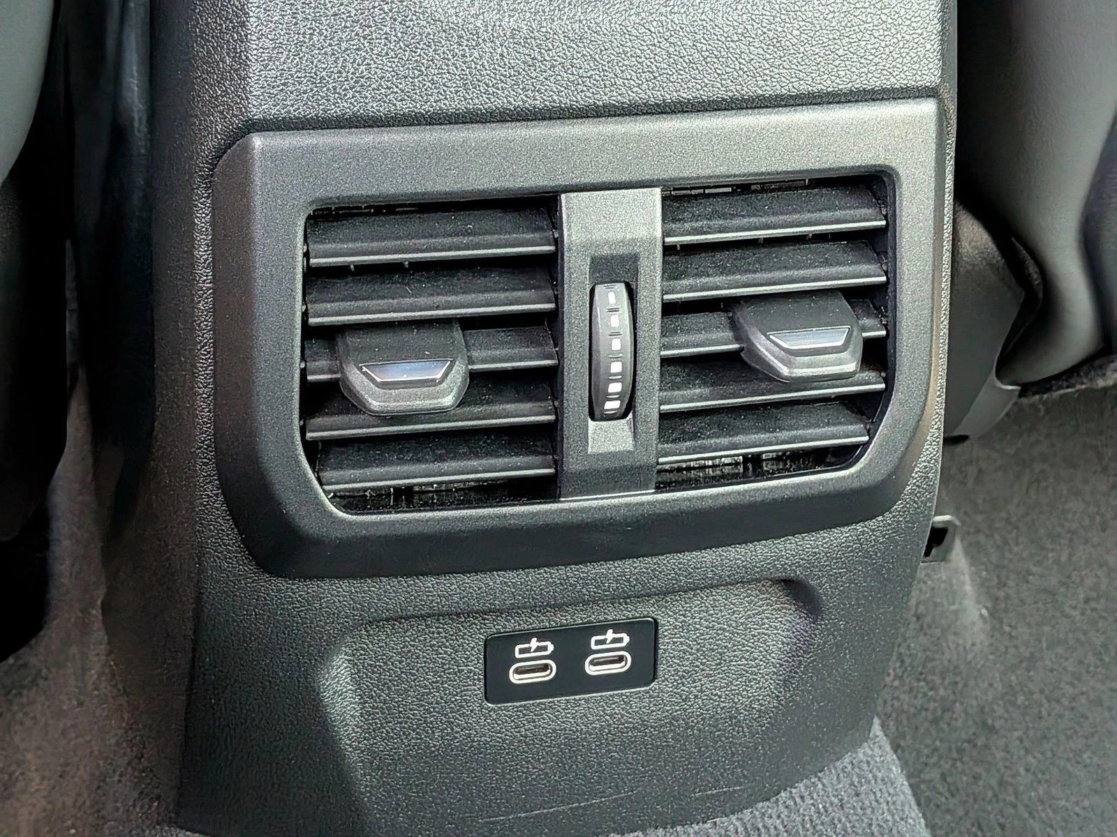 2025 BMW 2 Series 228 - Photo 19