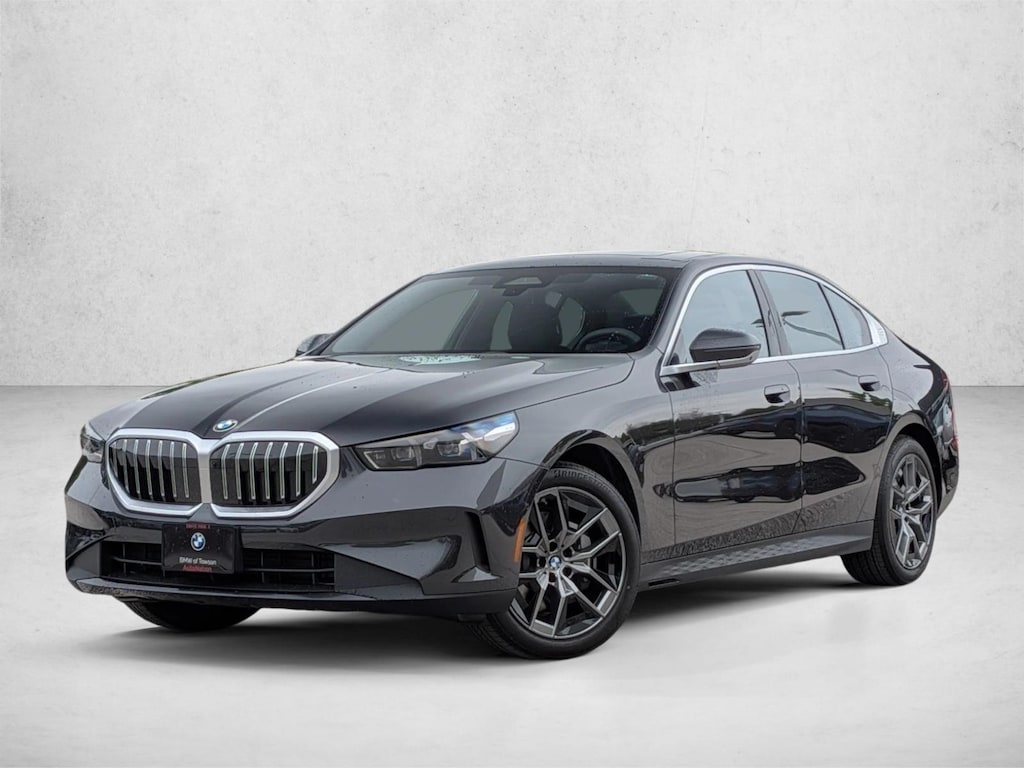 Certified 2026 BMW 530i xDrive Sedan