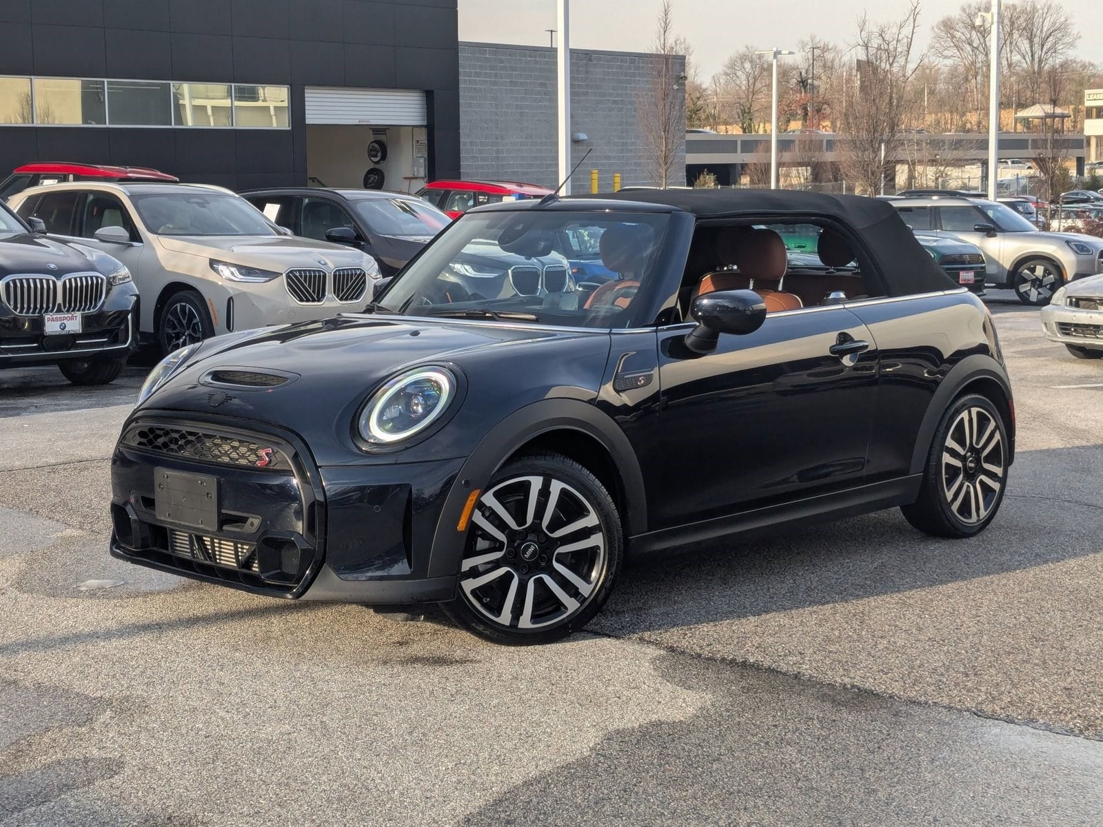 2023 MINI Convertible S's photo
