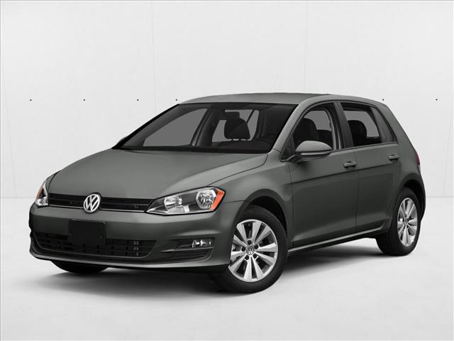 2015 Volkswagen Golf's photo