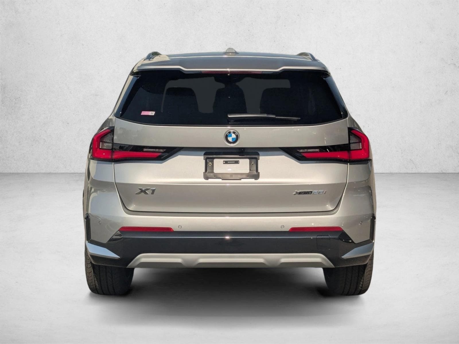 2025 BMW X1 28i - Photo 8