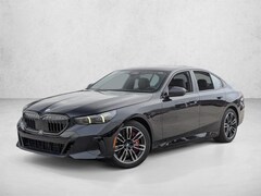 2026 BMW 550e xDrive Sedan