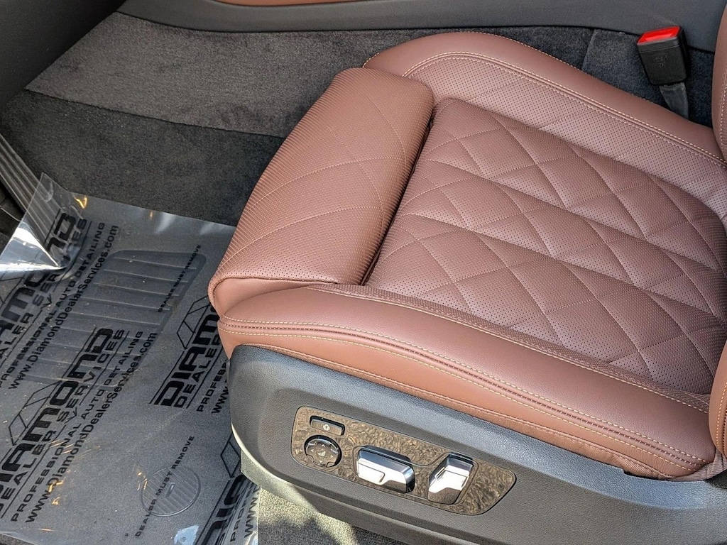 New 2026 BMW X5 PHEV xDrive50e SUV