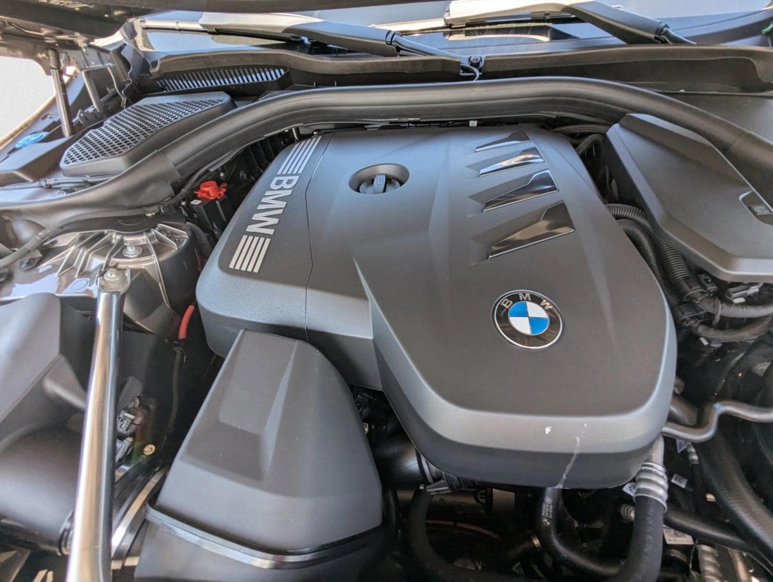 2026 BMW 5 Series 530i - Photo 16