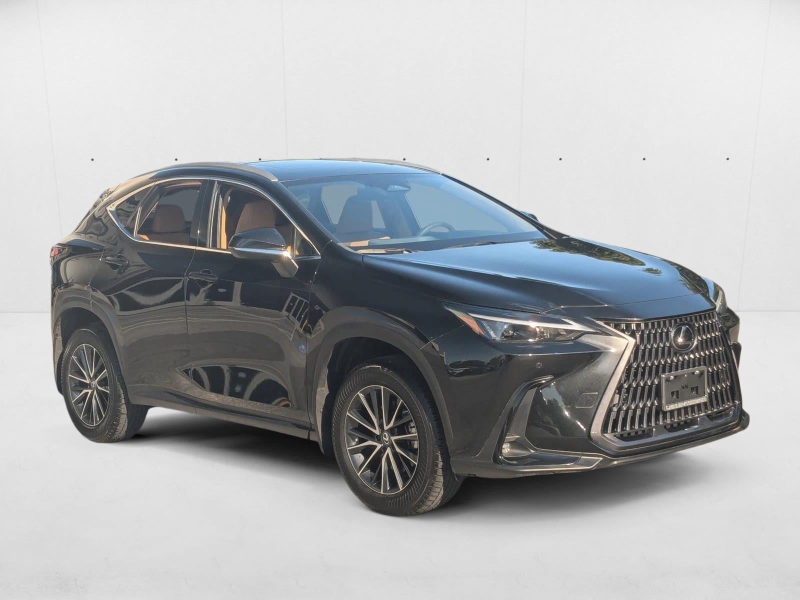 2024 Lexus NX 250 Premium photo 3