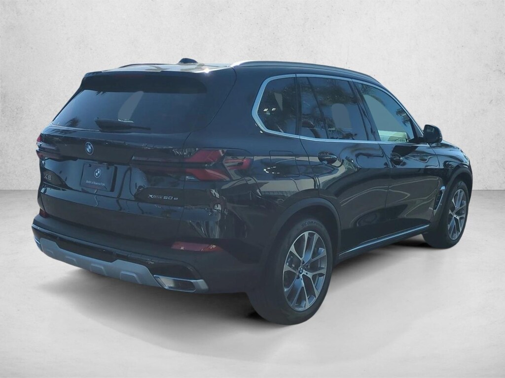 New 2026 BMW X5 PHEV xDrive50e SUV