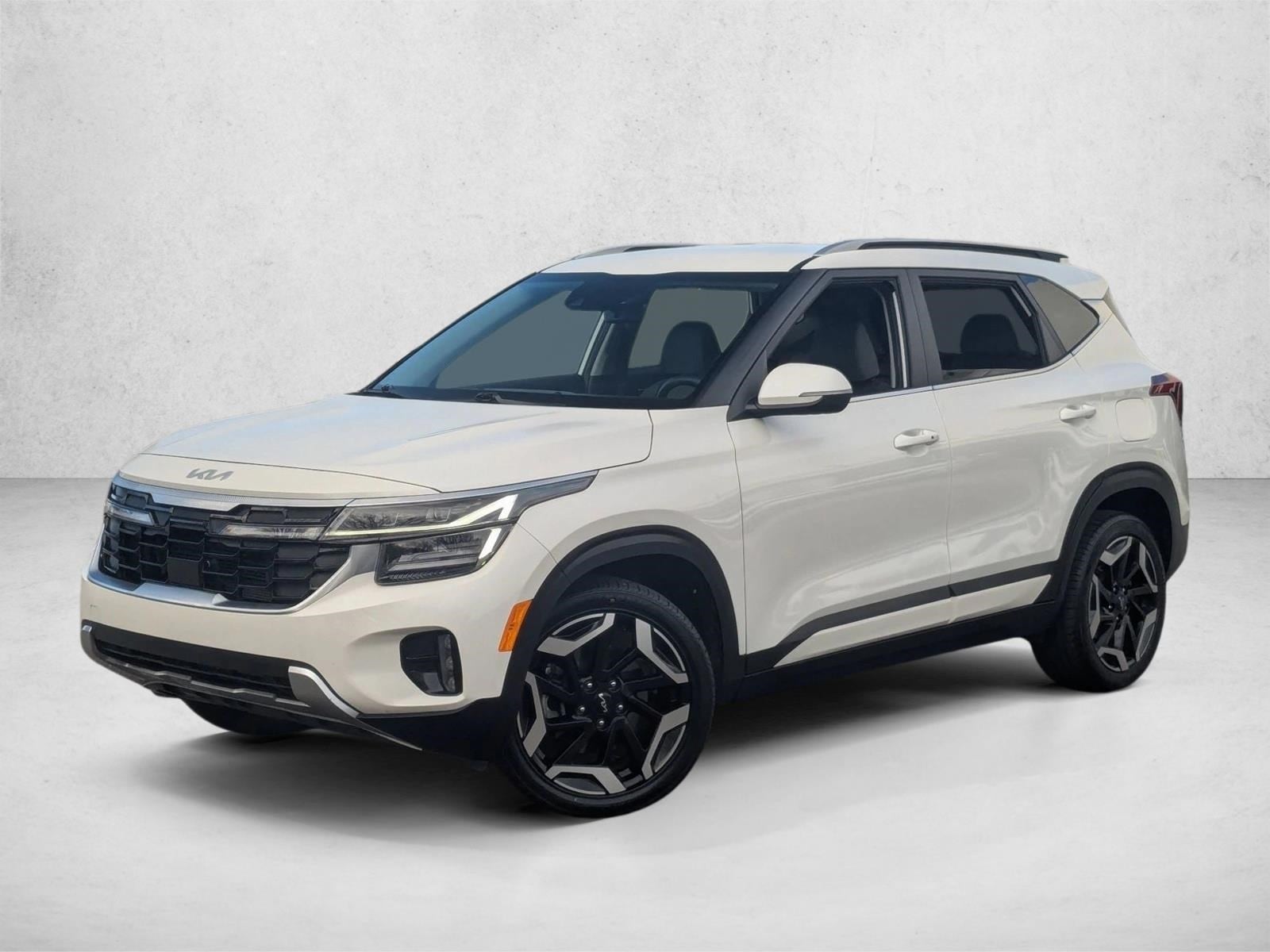 2024 Kia Seltos SX's photo