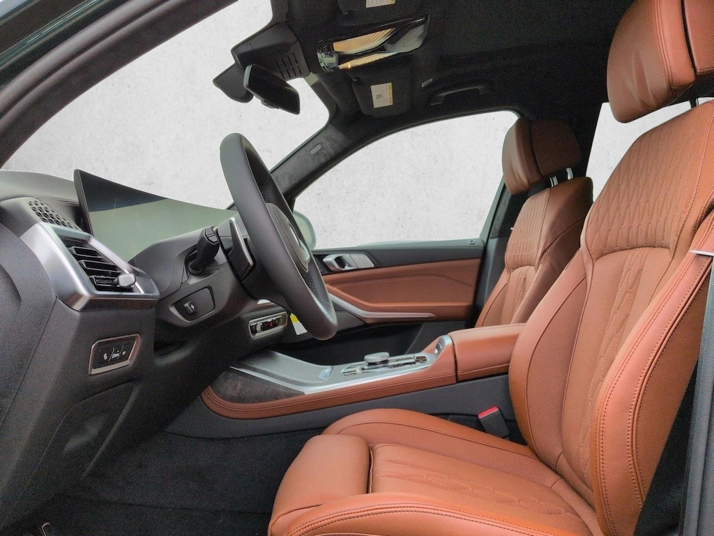 New 2026 BMW X7 xDrive40i SUV