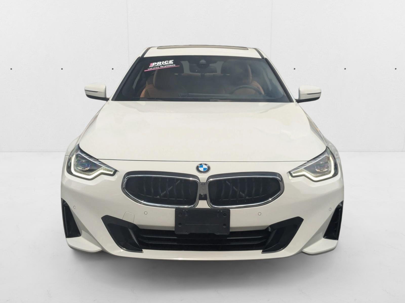 2023 Bmw 230i xDrive photo 2
