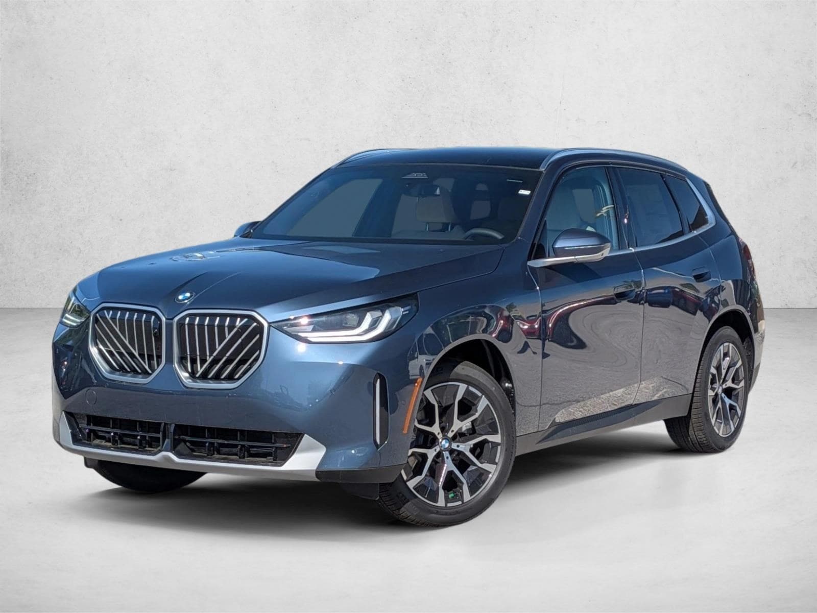 2026 BMW X3 30 XDRIVE's photo