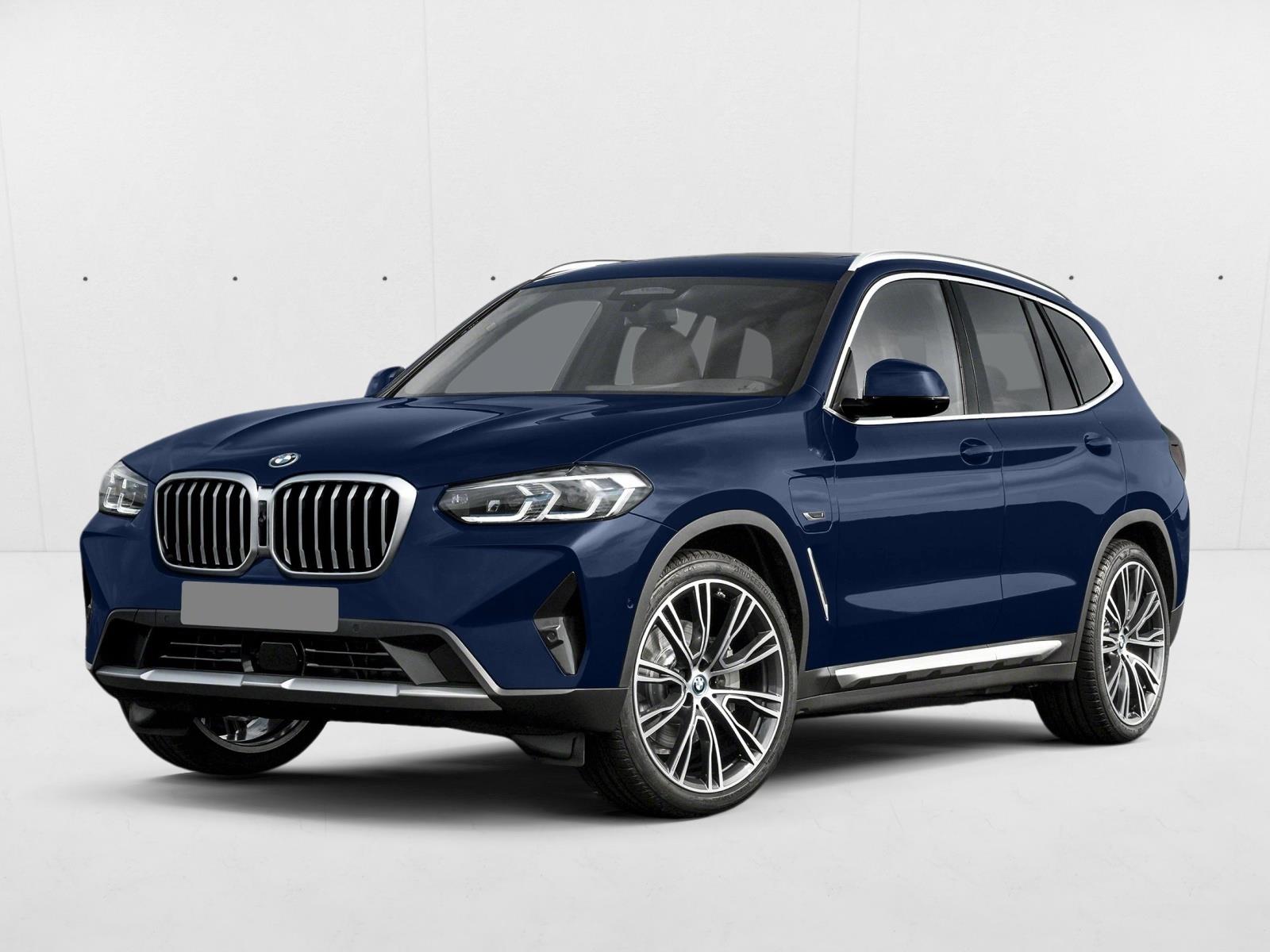 2022 BMW X3 30i's photo
