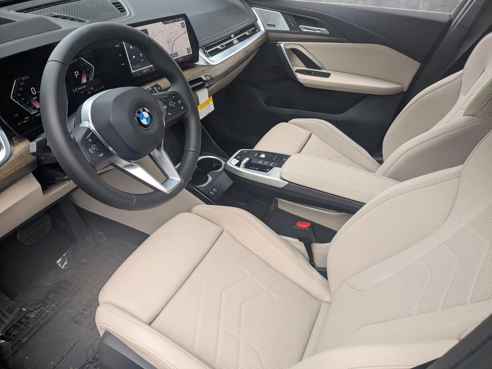 2025 Bmw X1 XDrive28i photo 3