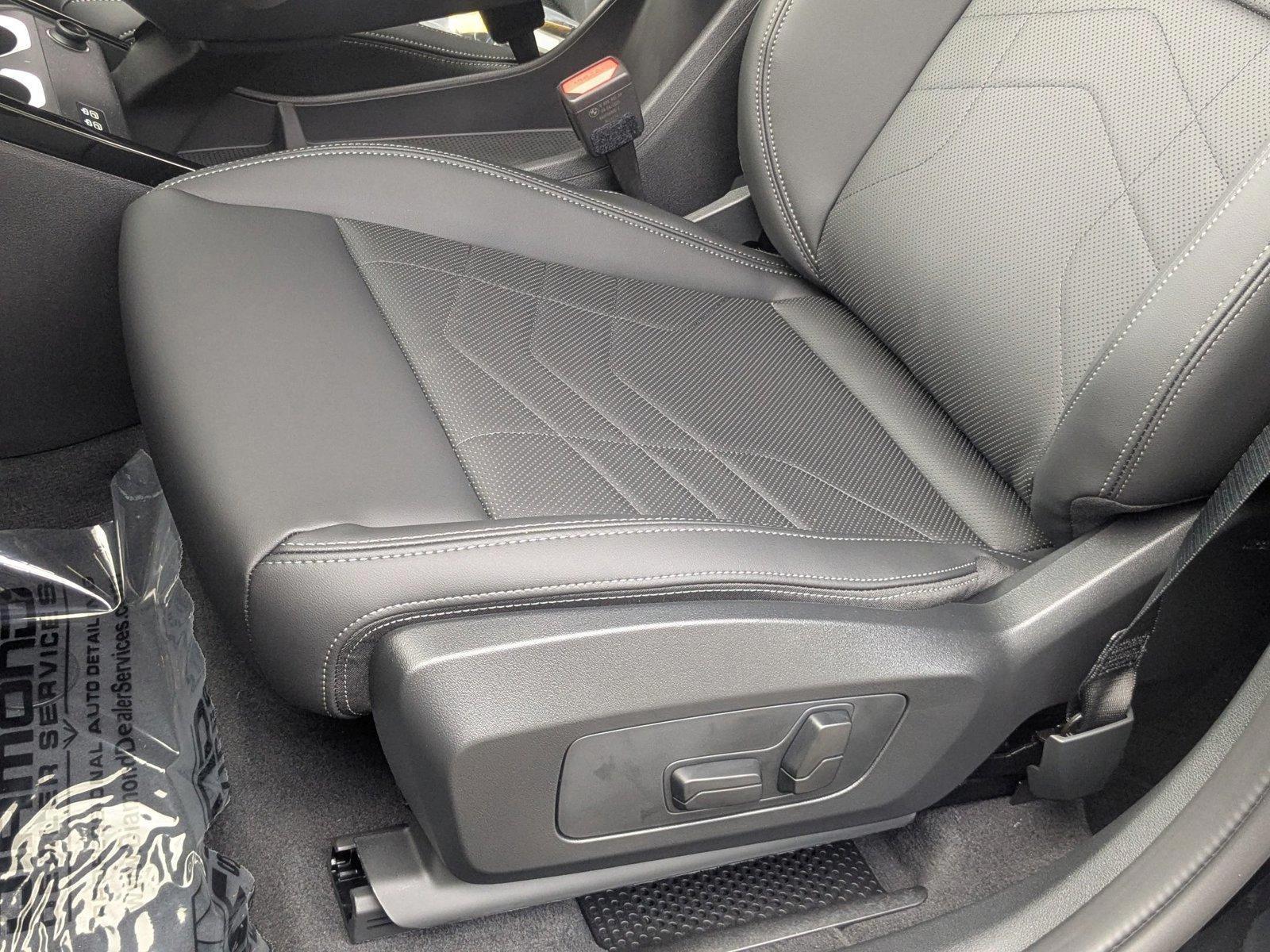 2025 Bmw X1 XDrive28i photo 2