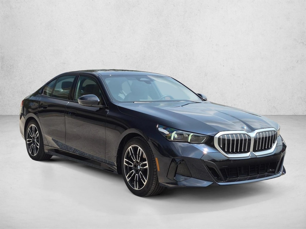 Used 2026 BMW 530i Sedan